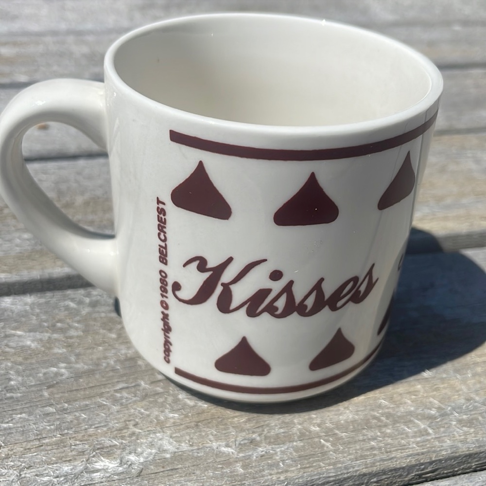 Hersey Kisses vintage mug 1980
